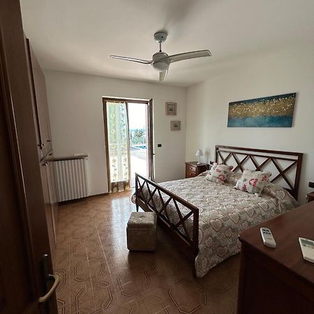 Poli Villa'S Apartment Bardolino Exteriér fotografie